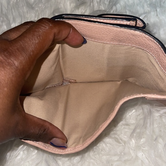 CHLOÉ Alphabet embellished textured-leather wallet soft pink NWT full inclusion - Picture 13 of 15